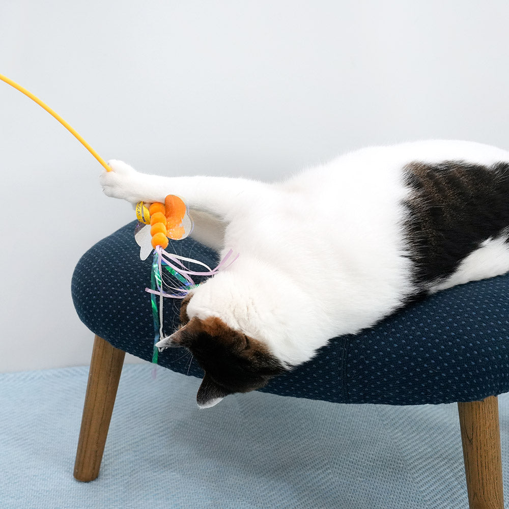 Pompom Bugs Cat Stick Toy