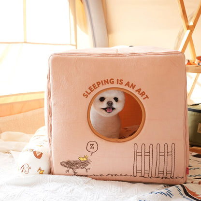 Peanuts Cube House