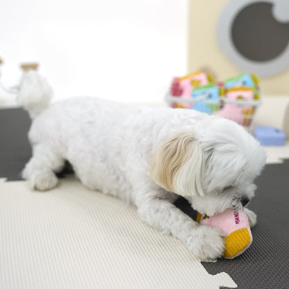 Peanuts Sock Snack Play Toy