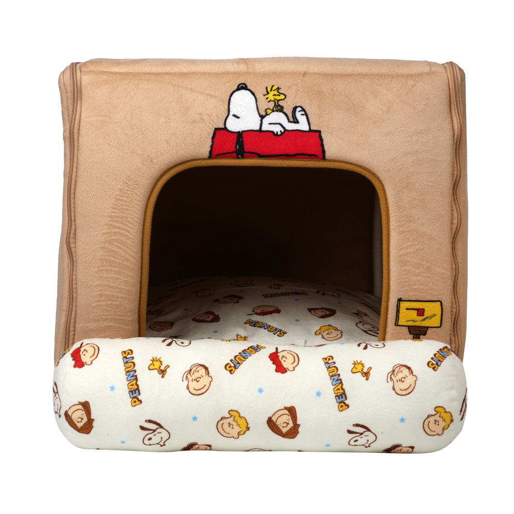 Peanuts Cube House