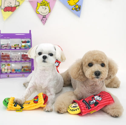 Peanuts Candy Bar Snack Toy