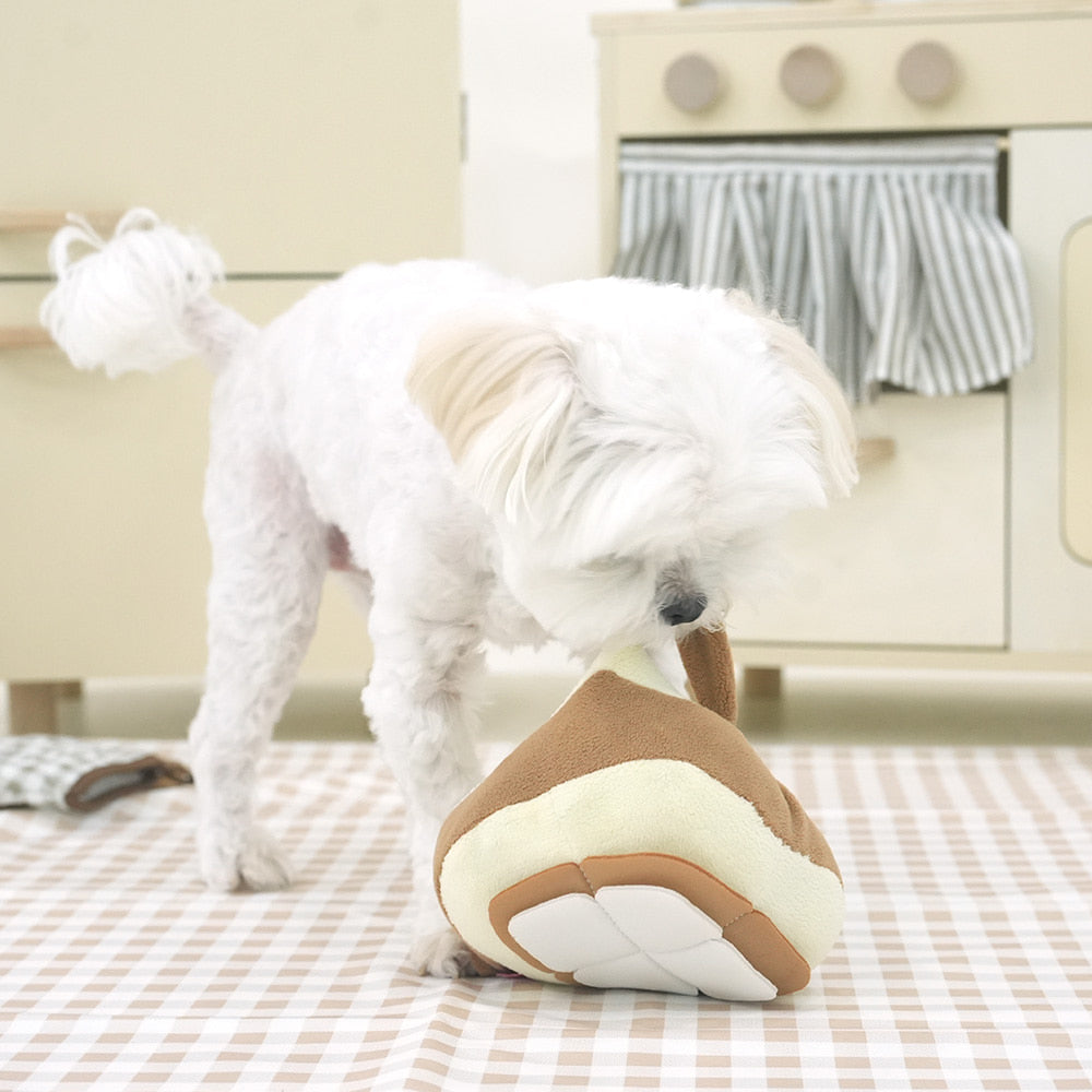 Peanuts Bread Snack Toy