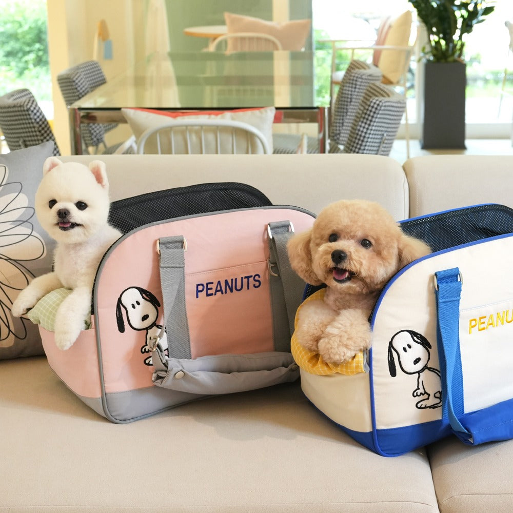 Peanuts Round Shoulder Carrier