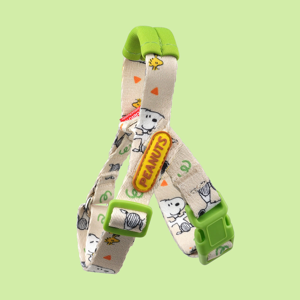 Peanuts Theme Harness